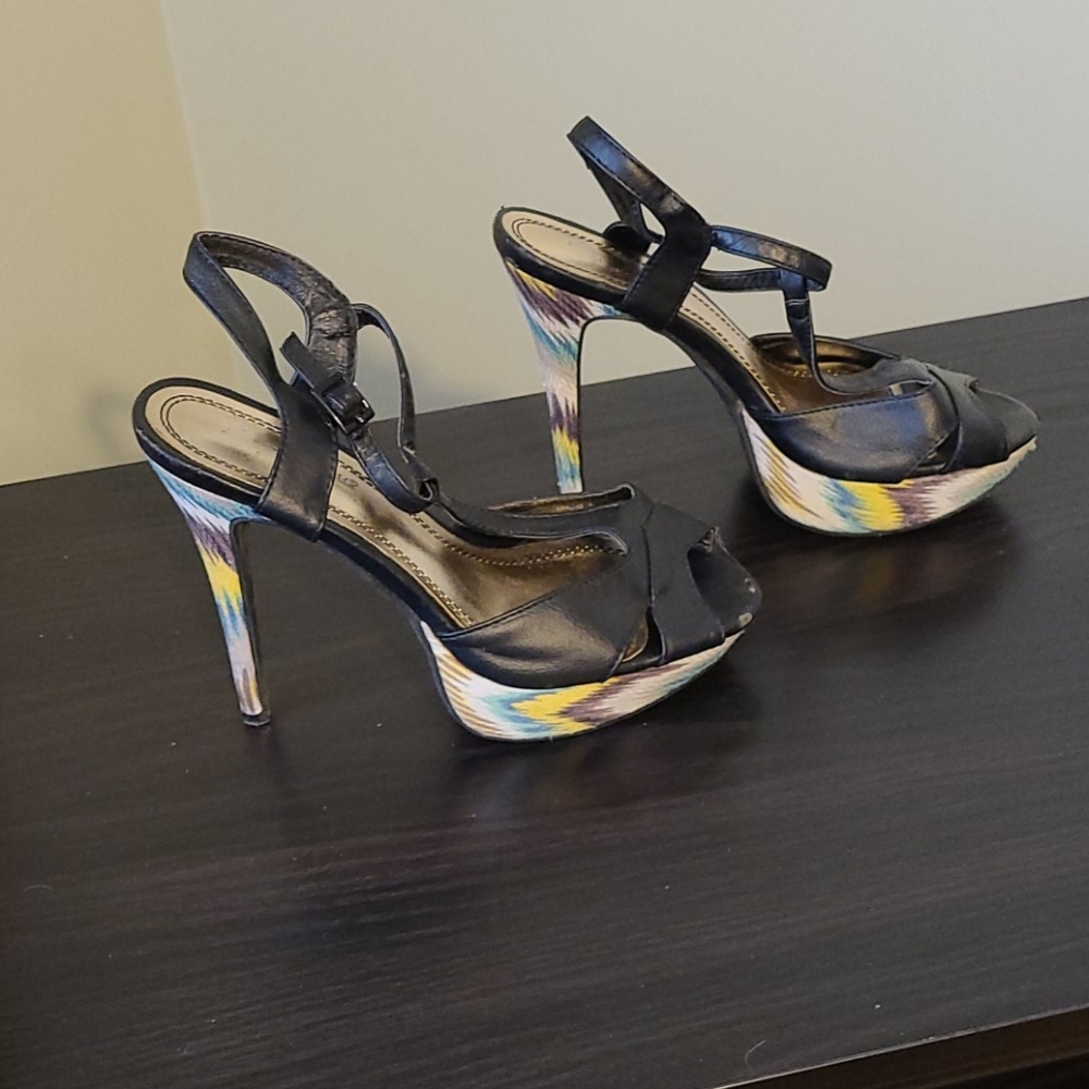 Ladies high heel shoes